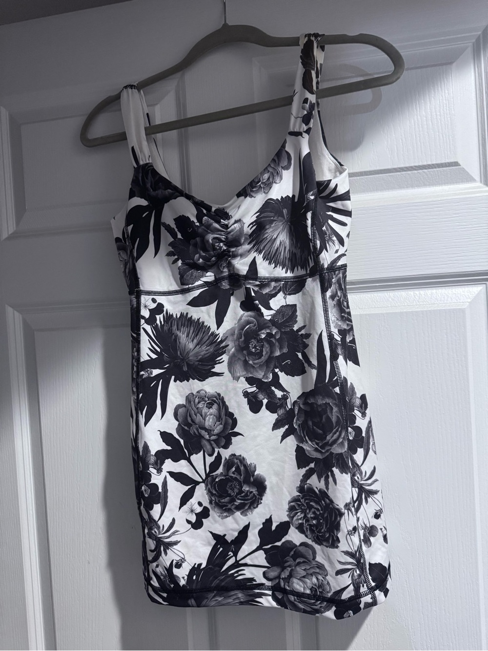 Lululemon Floral Print White and Black Tank athletic